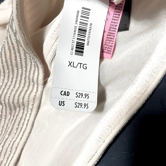 BRAND NEW Victoria’s Secret Bralette(never worn) - Picture 3 of 5